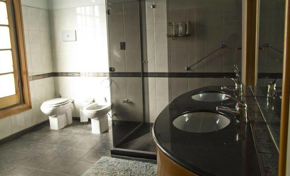 מונטווידאו Ukelele Hostel מראה חיצוני תמונה
