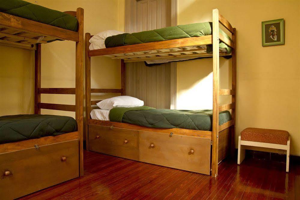 מונטווידאו Ukelele Hostel מראה חיצוני תמונה