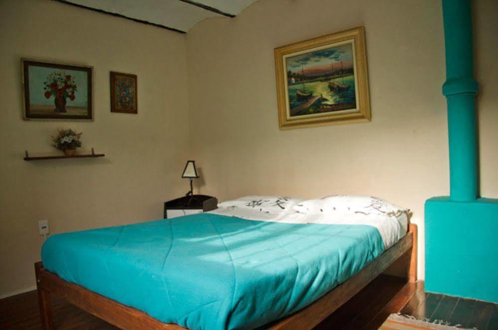 מונטווידאו Ukelele Hostel מראה חיצוני תמונה